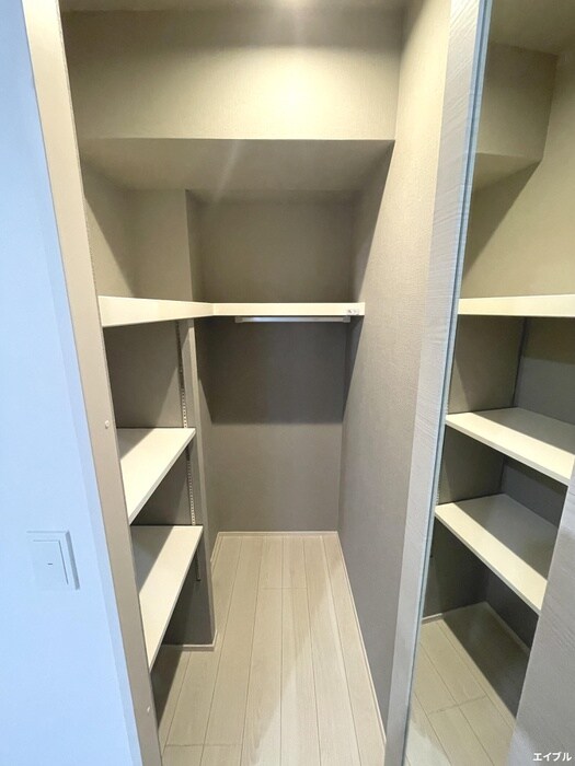 物件内観写真18　(収納)