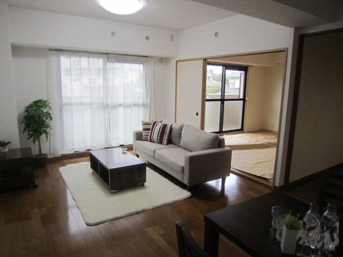 物件内観写真7　(居室)