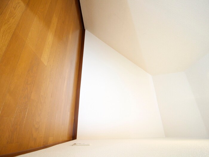 物件内観写真12　(ロフト)