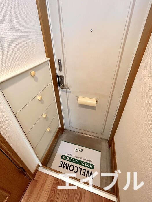 物件内観写真18　(廊下)