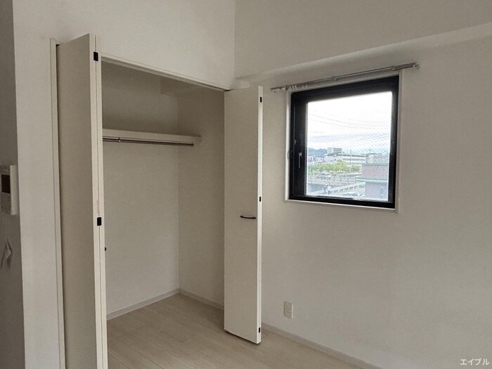 物件内観写真14　(収納)