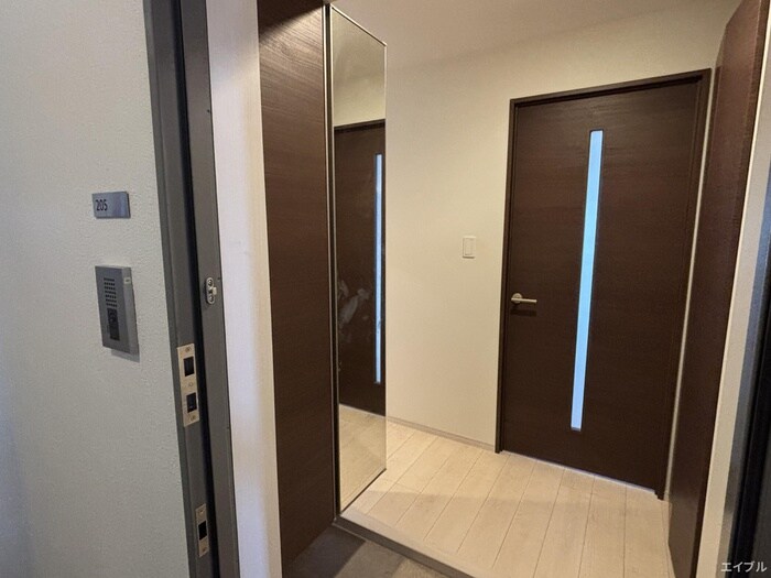 物件内観写真18　(廊下)