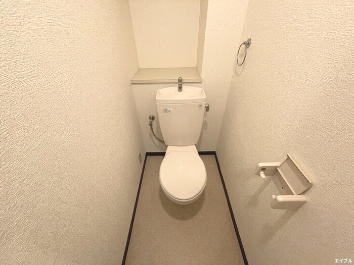 物件内観写真14　(トイレ)