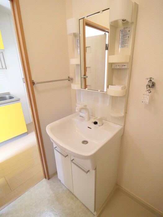 物件内観写真9　(洗面)