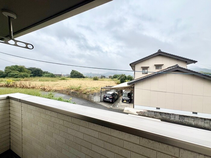 物件内観写真17　(室内からの展望)