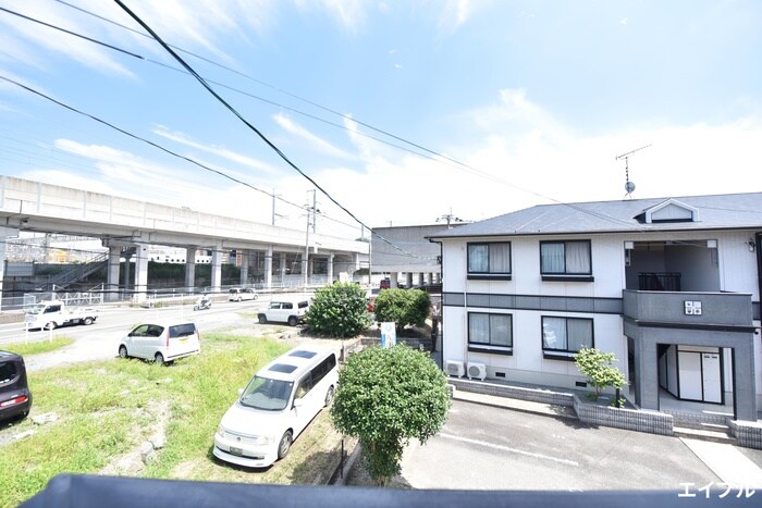 物件内観写真22　(室内からの展望)