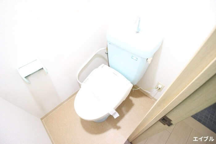 物件内観写真12　(トイレ)