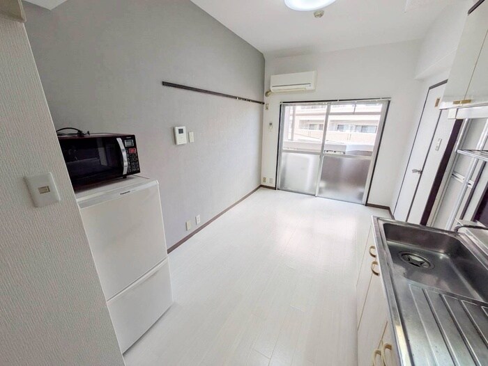 物件内観写真8　(内観写真)