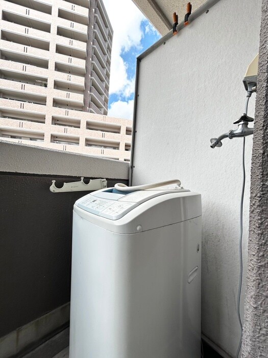 物件内観写真12　(洗濯機置場)