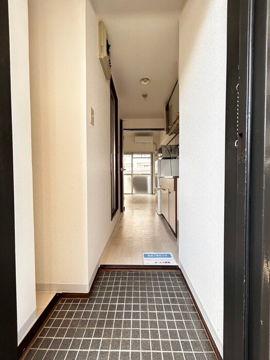 物件内観写真22　(廊下)