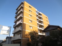 ハートマンションの外観写真