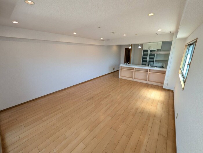 物件内観写真5　(居室)