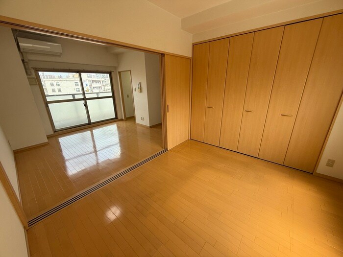 物件内観写真6　(居室)