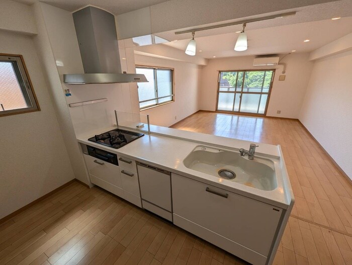 物件内観写真8　(キッチン)