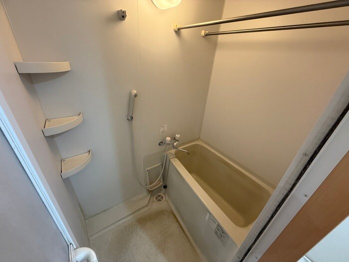 物件内観写真13　(バス／シャワールーム等)