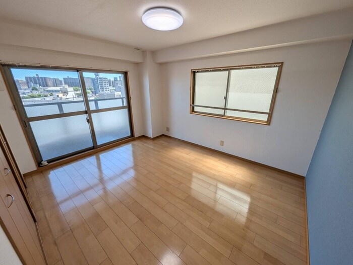 物件内観写真15　(居室)