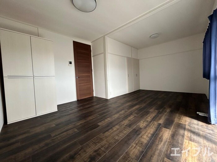 物件内観写真8　(居室)