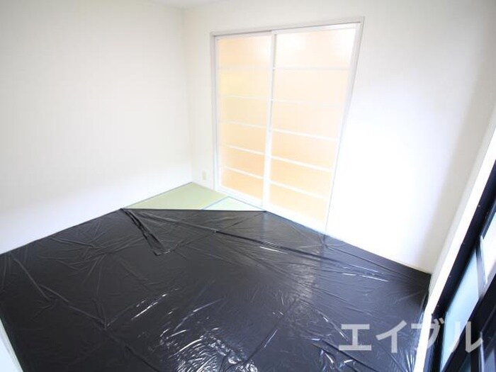 物件内観写真6　(居室)