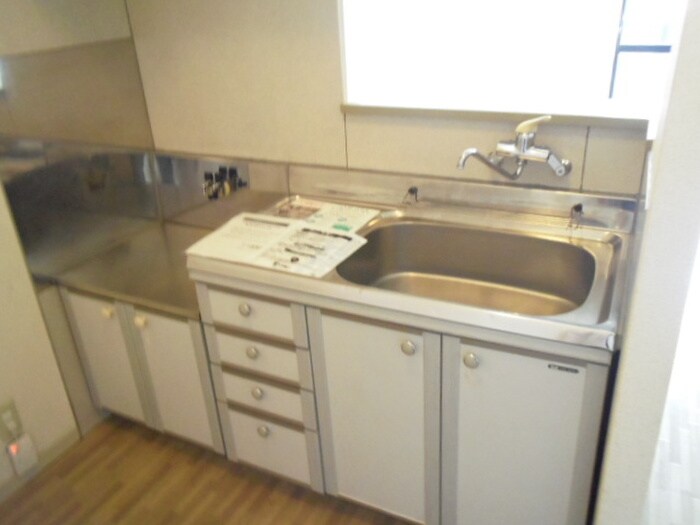 物件内観写真8　(キッチン)