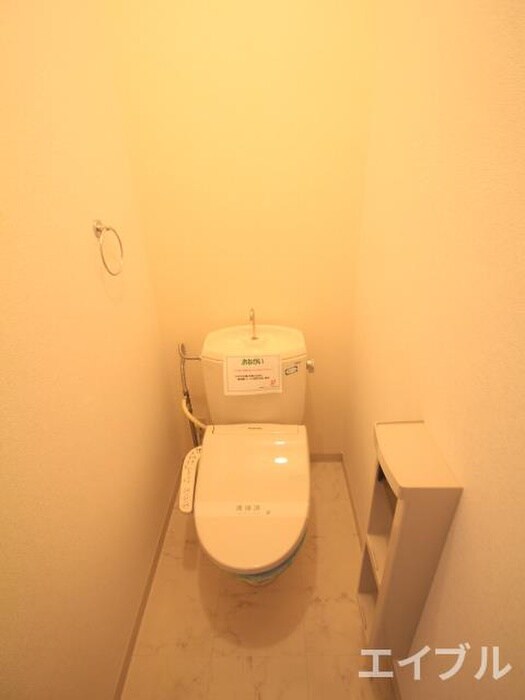 物件内観写真9　(トイレ)