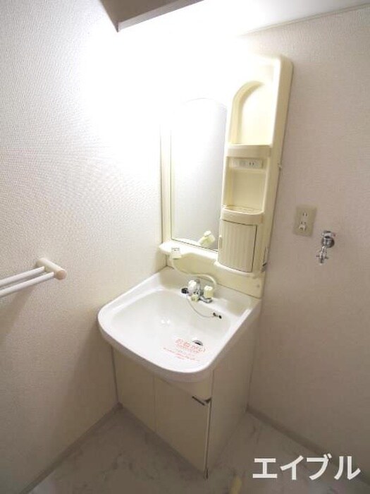 物件内観写真10　(洗面)