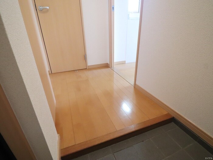 物件内観写真20　(玄関)