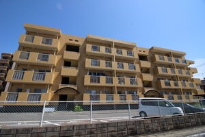 崎村第2ビル外観写真