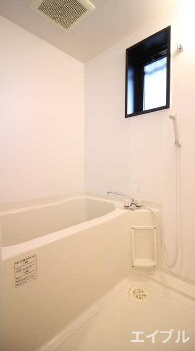 物件内観写真12　(バス／シャワールーム等)