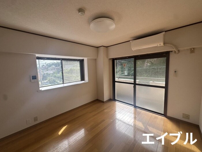 物件内観写真6　(居室)