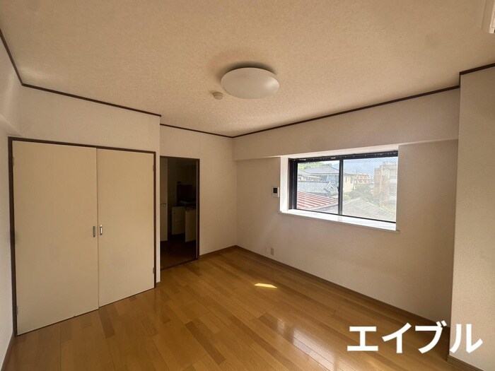 物件内観写真6　(居室)