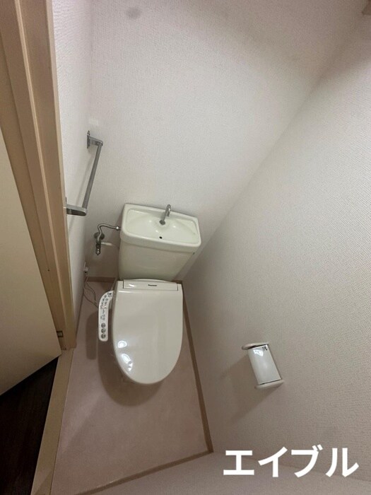 物件内観写真9　(トイレ)