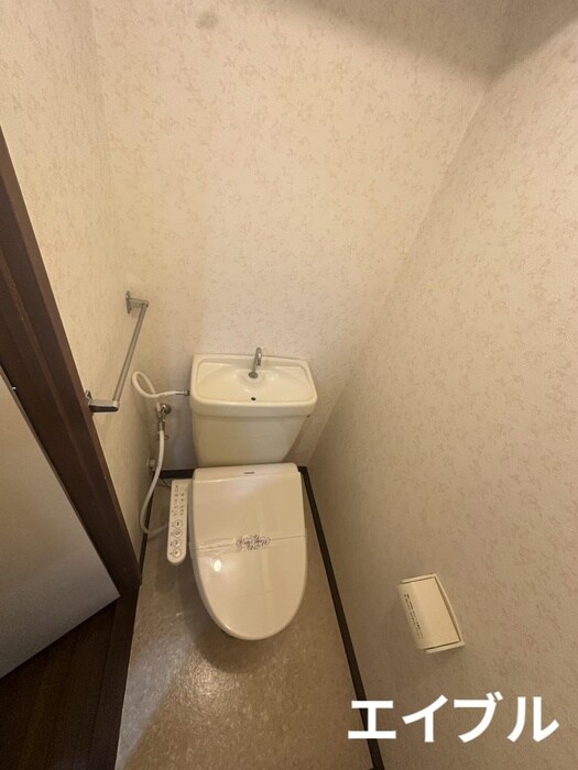 物件内観写真12　(トイレ)