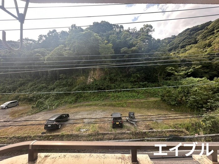 物件内観写真13　(室内からの展望)