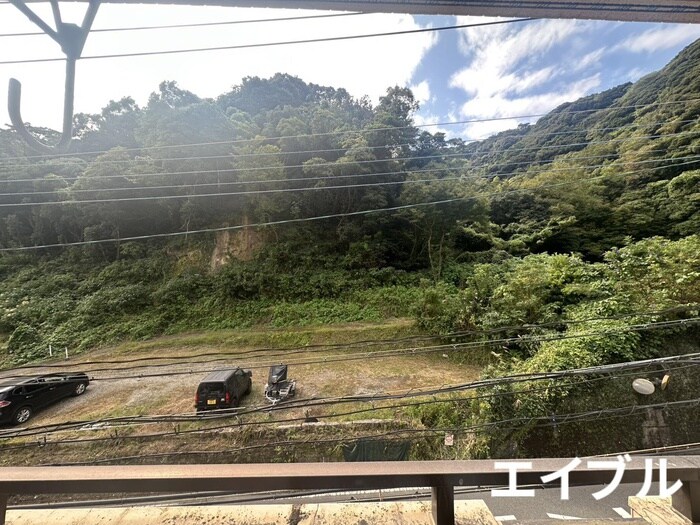 物件内観写真15　(室内からの展望)