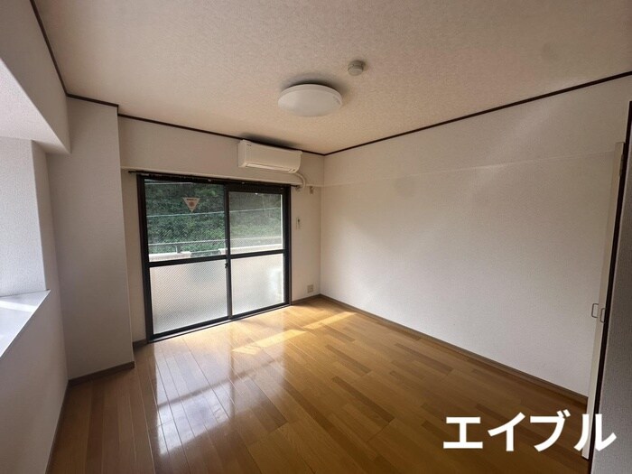 物件内観写真17　(居室)