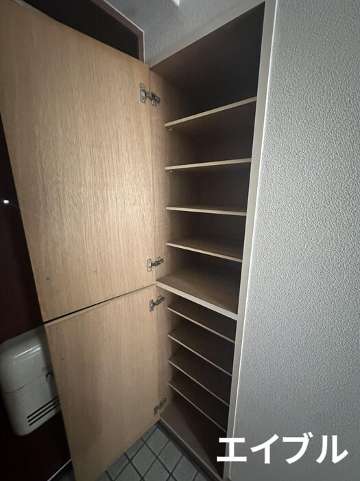 物件内観写真19　(靴箱)