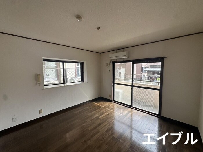 物件内観写真6　(居室)