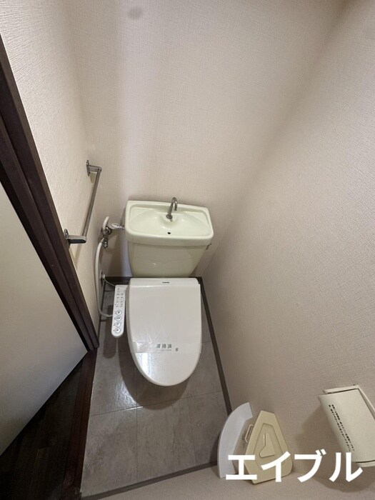 物件内観写真9　(トイレ)