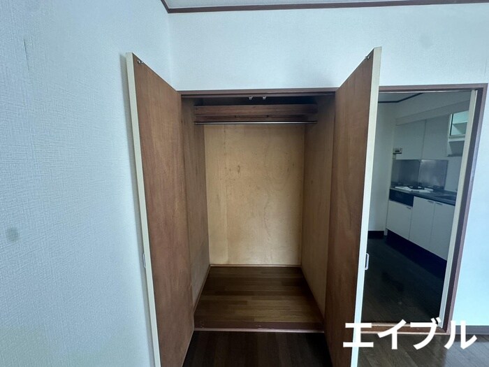 物件内観写真10　(収納)