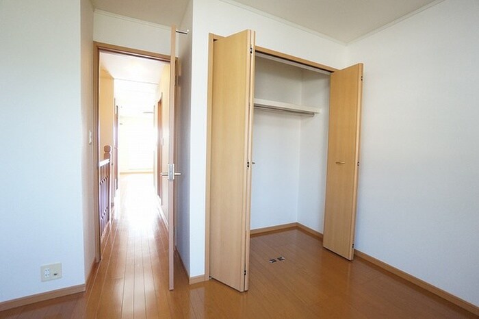 物件内観写真7　(収納)