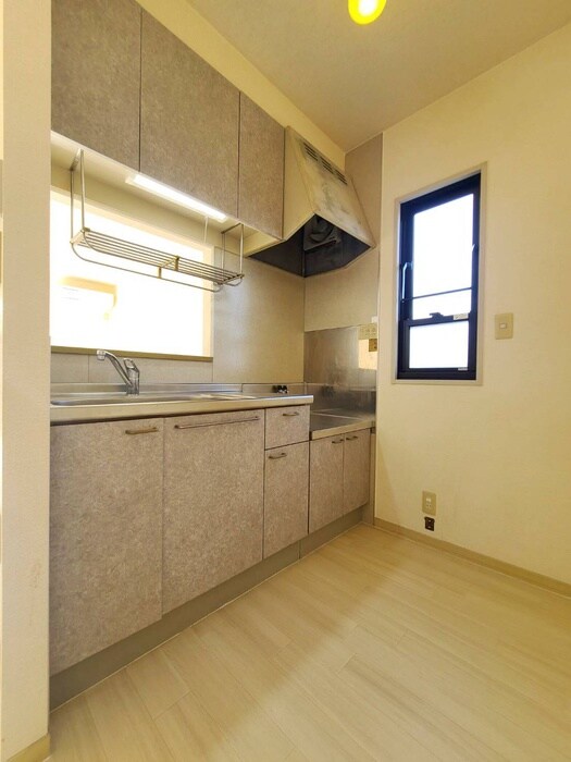 物件内観写真8　(キッチン)