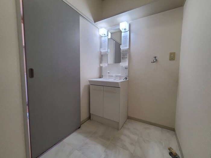 物件内観写真10　(洗面)