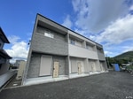 建築中