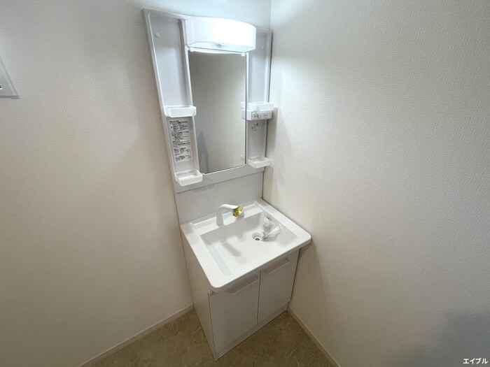 物件内観写真12　(洗面)