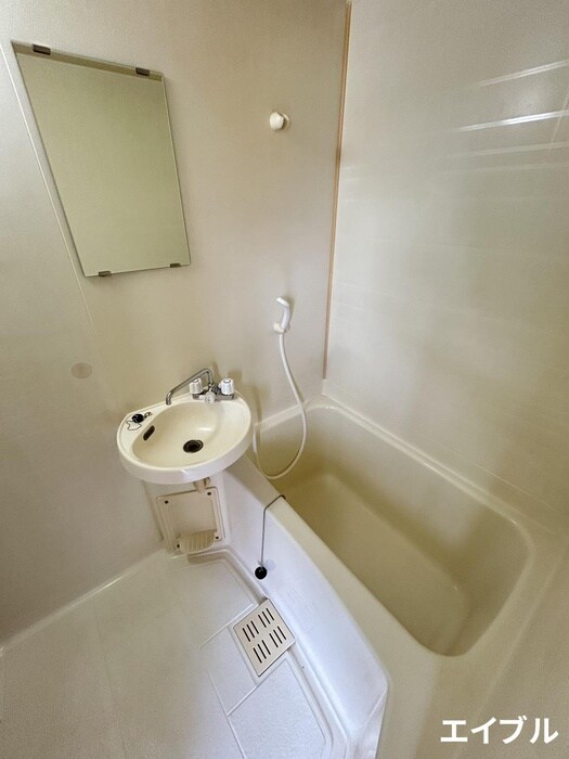 物件内観写真8　(バス／シャワールーム等)