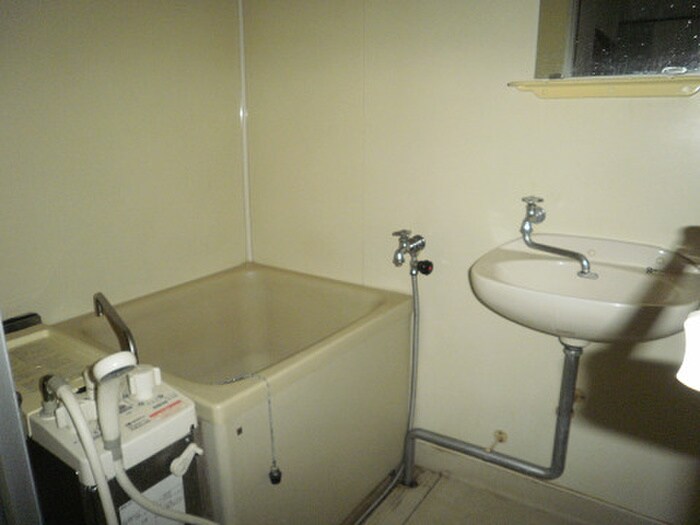 物件内観写真8　(バス／シャワールーム等)