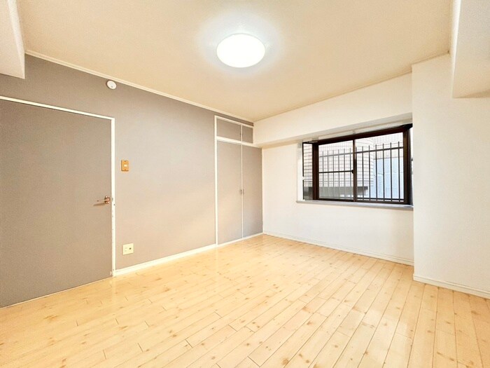 物件内観写真9　(居室)