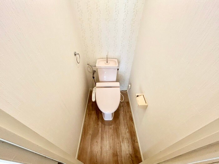 物件内観写真13　(トイレ)