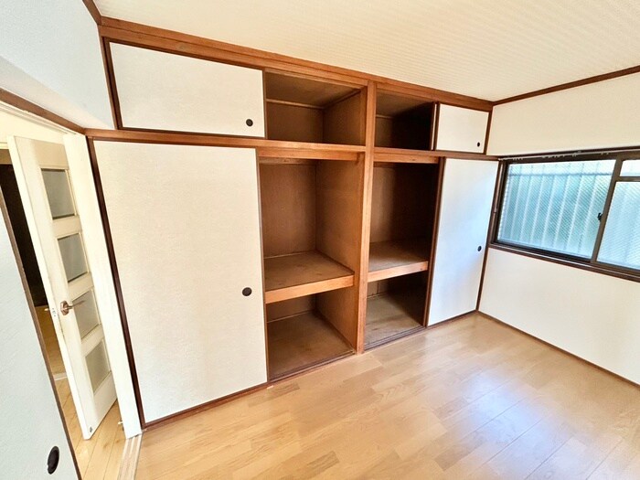 物件内観写真15　(収納)