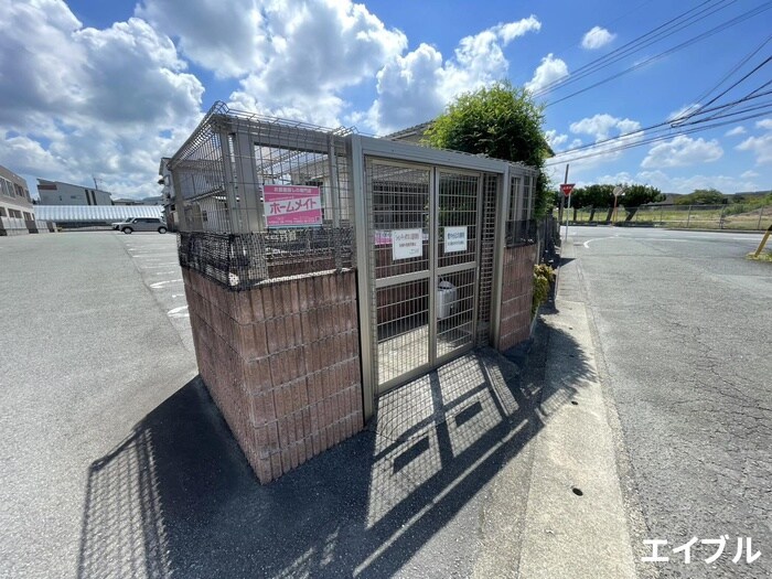 物件外観写真4　(建物設備)